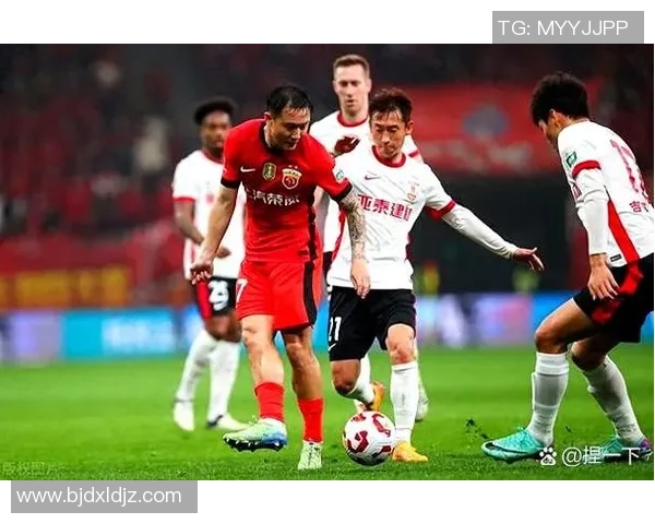 南京足球队在邀请赛中以68分稳居积分榜首位展现强劲实力