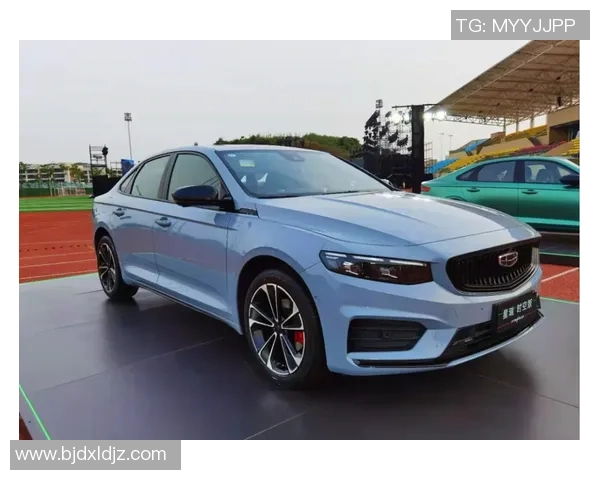 西装杀气腾腾足球明星华丽出场展现风采与魅力 西装杀气腾腾足球明星华丽出场展现风采与魅力