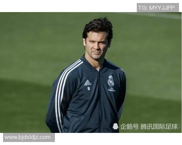 足球明星独家访谈揭秘成长历程与赛场背后的故事 足球明星独家访谈揭秘成长历程与赛场背后的故事